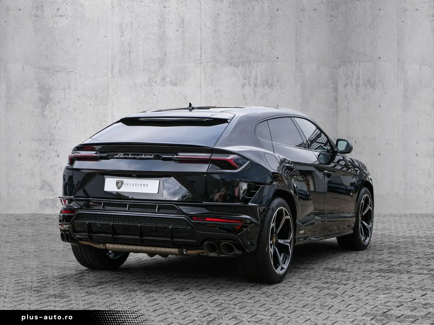 LAMBORGHINI Urus S Nero Helene  Park Assistance Package
