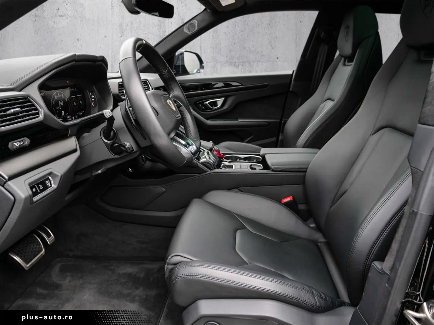 LAMBORGHINI Urus S Nero Helene  Park Assistance Package