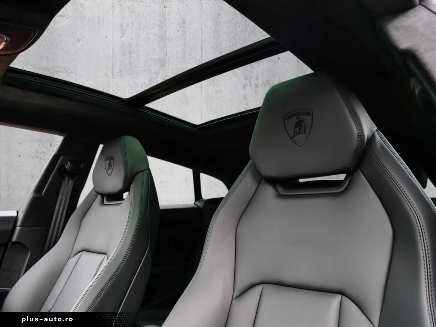 LAMBORGHINI Urus S Nero Helene  Park Assistance Package