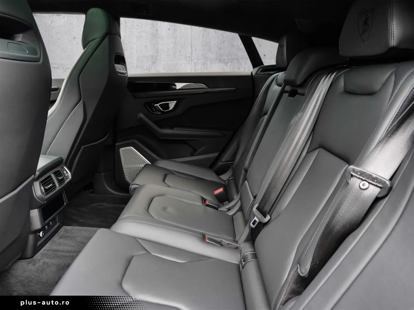 LAMBORGHINI Urus S Nero Helene  Park Assistance Package
