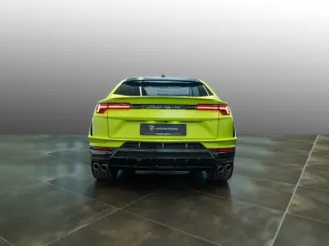 LAMBORGHINI Urus S   Akra   AdPerson.   Lamborghini Nürnberg