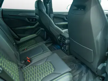 LAMBORGHINI Urus S   Akra   AdPerson.   Lamborghini Nürnberg