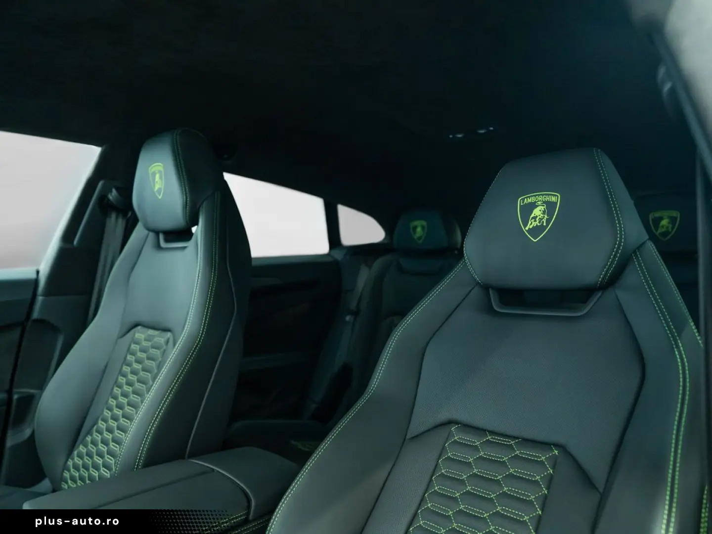 LAMBORGHINI Urus S   Akra   AdPerson.   Lamborghini Nürnberg