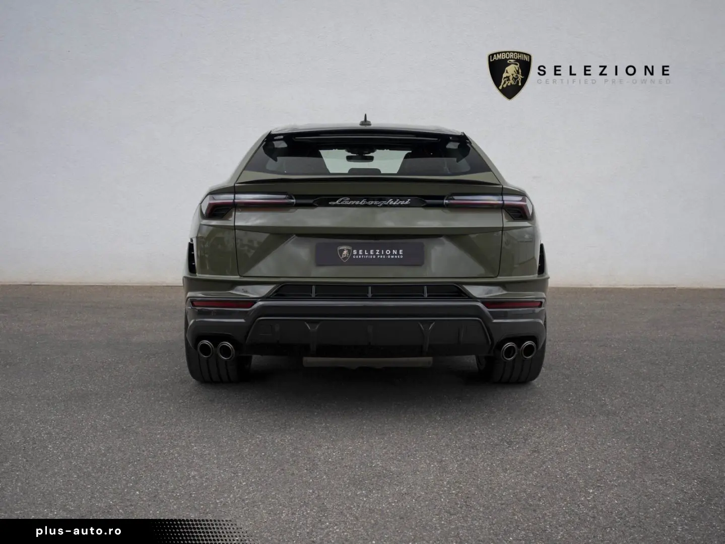 LAMBORGHINI Urus Performante