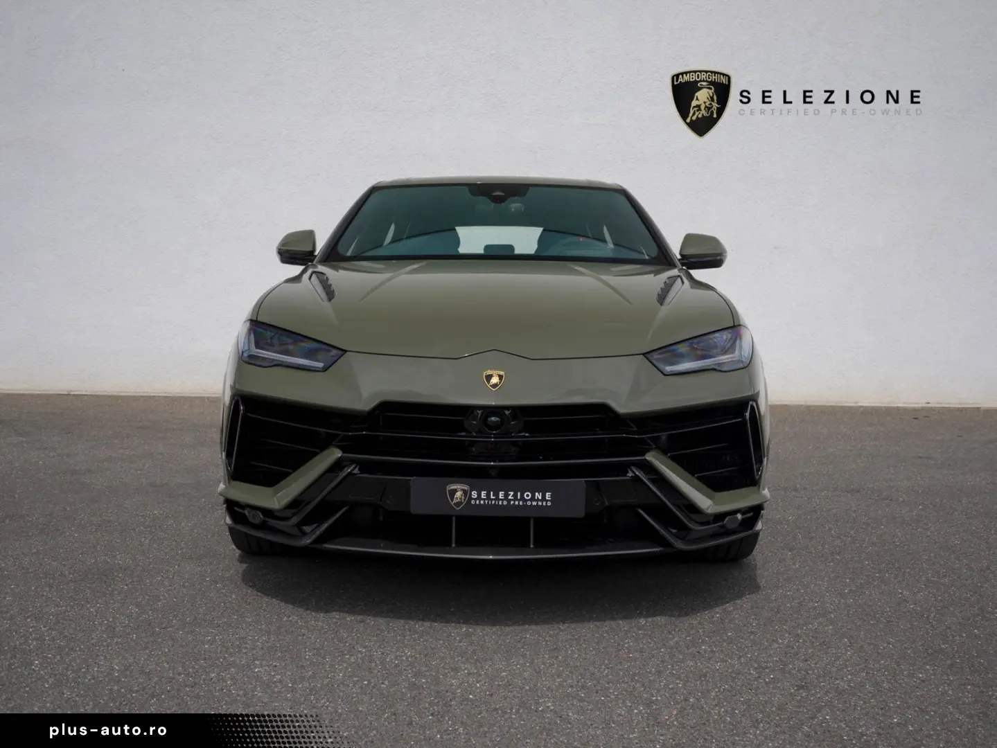 LAMBORGHINI Urus Performante