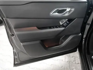 LAND ROVER Range Rover Velar Dynamic SE D300 HUD Panorama L