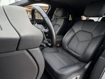 PORSCHE Macan 1.Hand 21   Chrono Lenkradheizbar Kamera