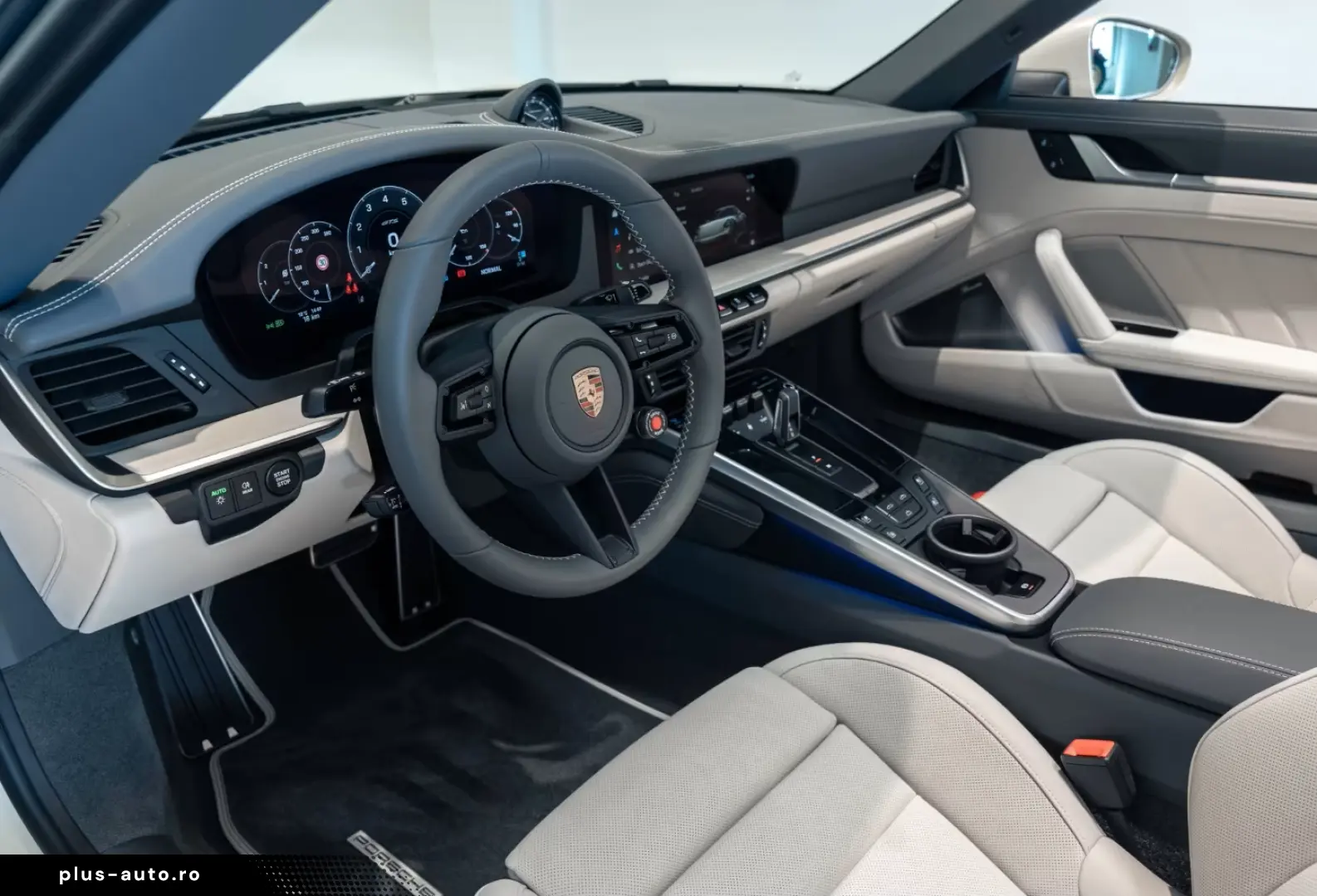 Porsche 992 911 Carrera 4 GTS Cabrio Burmester