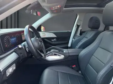 MERCEDES-BENZ GLE 300 d 4M AMG PANO AHK AIRMATIC HUD…