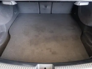 Mercedes-Benz C-Class 250e