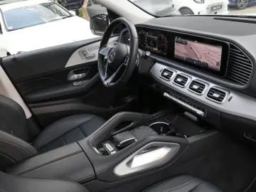 MERCEDES-BENZ GLE 400 e 4M AMG-Sport Pano Burm MLB A…