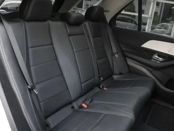 MERCEDES-BENZ GLE 400 e 4M AMG-Sport Pano Burm MLB A…