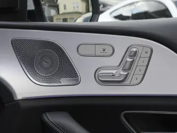 MERCEDES-BENZ GLE 400 e 4M AMG-Sport Pano Burm MLB A…