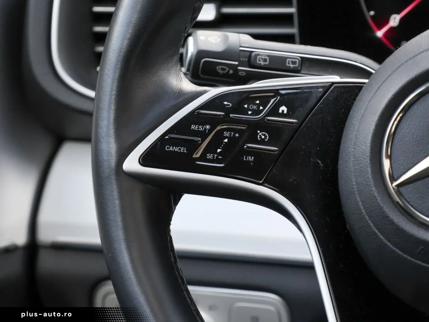 MERCEDES-BENZ GLE 400 e 4M AMG-Sport Pano Burm MLB A&hellip;