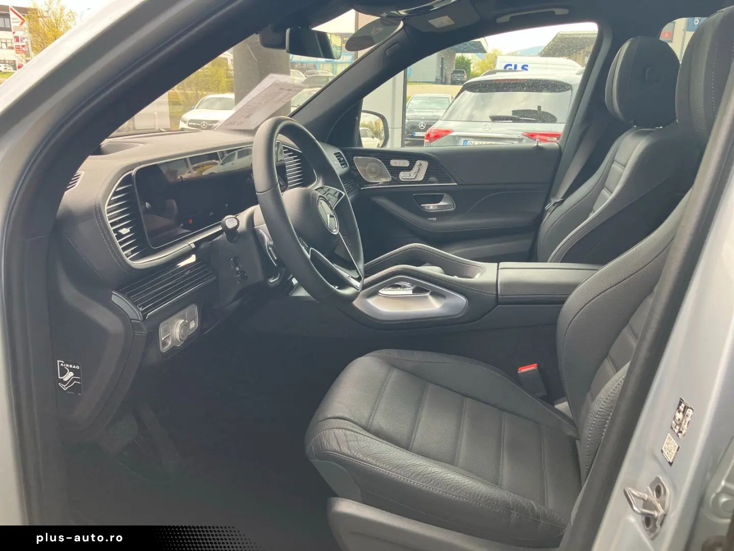 MERCEDES-BENZ GLE 400 e 4M AMG PanoD Distro AHK Nightp Sound
