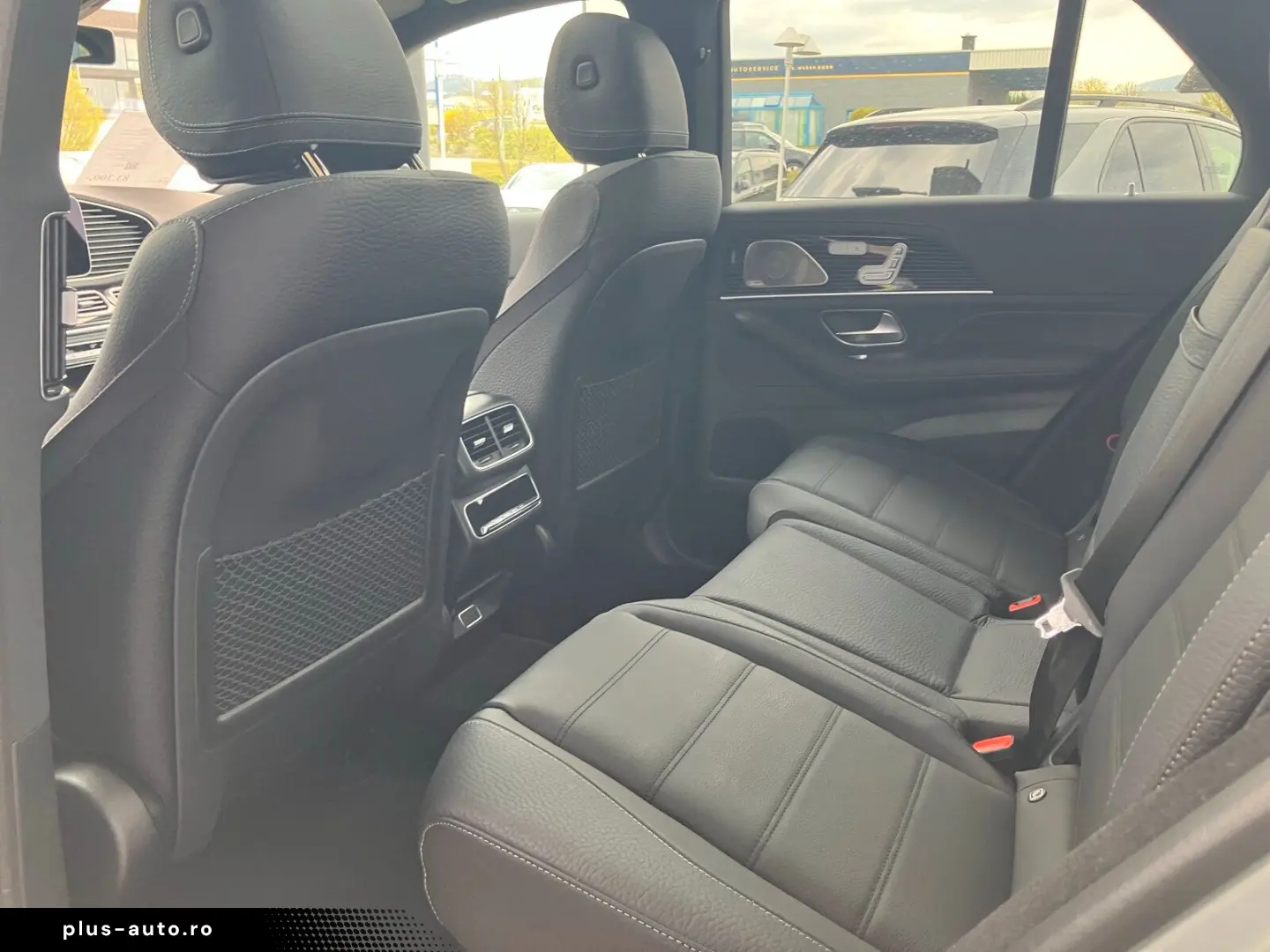 MERCEDES-BENZ GLE 400 e 4M AMG PanoD Distro AHK Nightp Sound