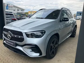 MERCEDES-BENZ GLE 400 e 4M AMG PanoD Distro AHK Nightp Sound