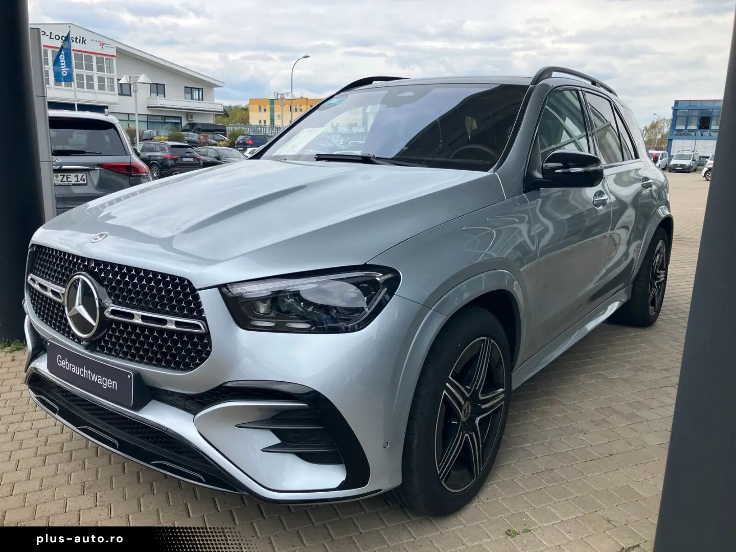 MERCEDES-BENZ GLE 400 e 4M AMG PanoD Distro AHK Nightp Sound