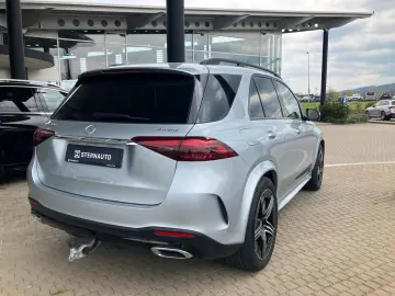MERCEDES-BENZ GLE 400 e 4M AMG PanoD Distro AHK Nightp Sound