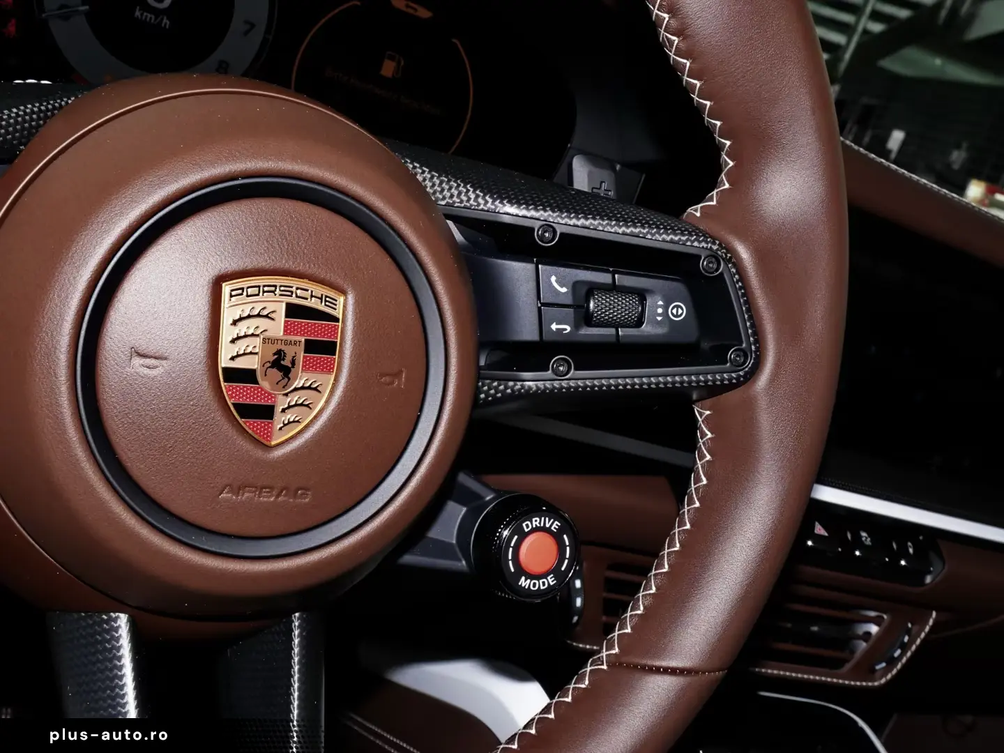 Porsche 911 992 Carrera 4 GTS Cabriolet PTS
