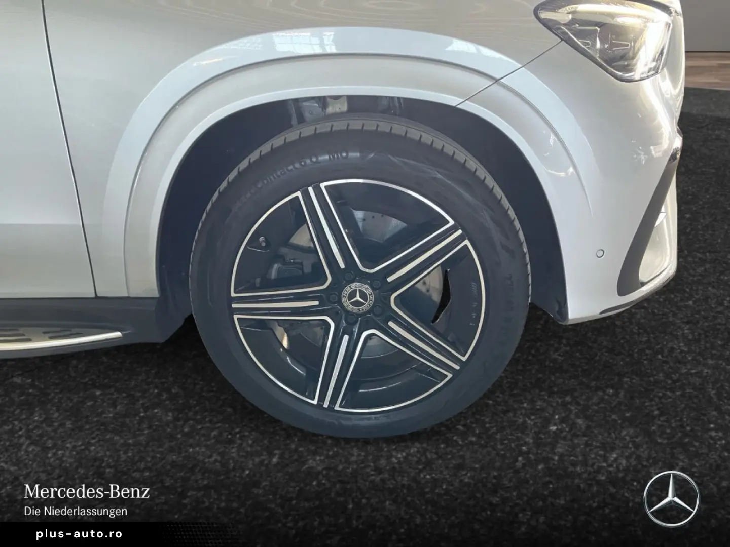 MERCEDES-BENZ GLE450d 4M Cp AMG Adva  Pano Mbeam AHK 360