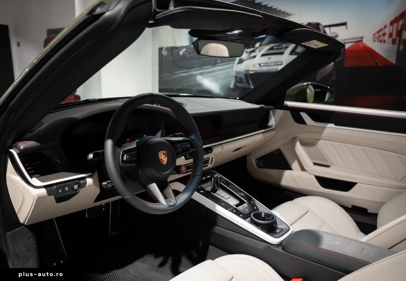 Porsche 992 911 Carrera 4 GTS Cabrio Natooliv