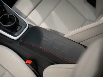 Porsche 992 911 Carrera 4 GTS Cabrio Natooliv