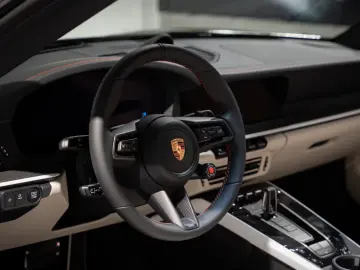 Porsche 992 911 Carrera 4 GTS Cabrio Natooliv
