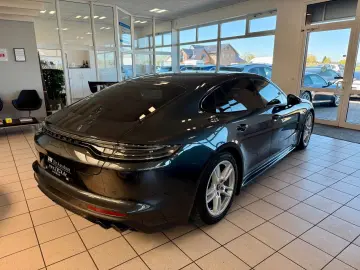 PORSCHE Panamera 4 E-Hybrid Platinum Edition HeadUp ACC