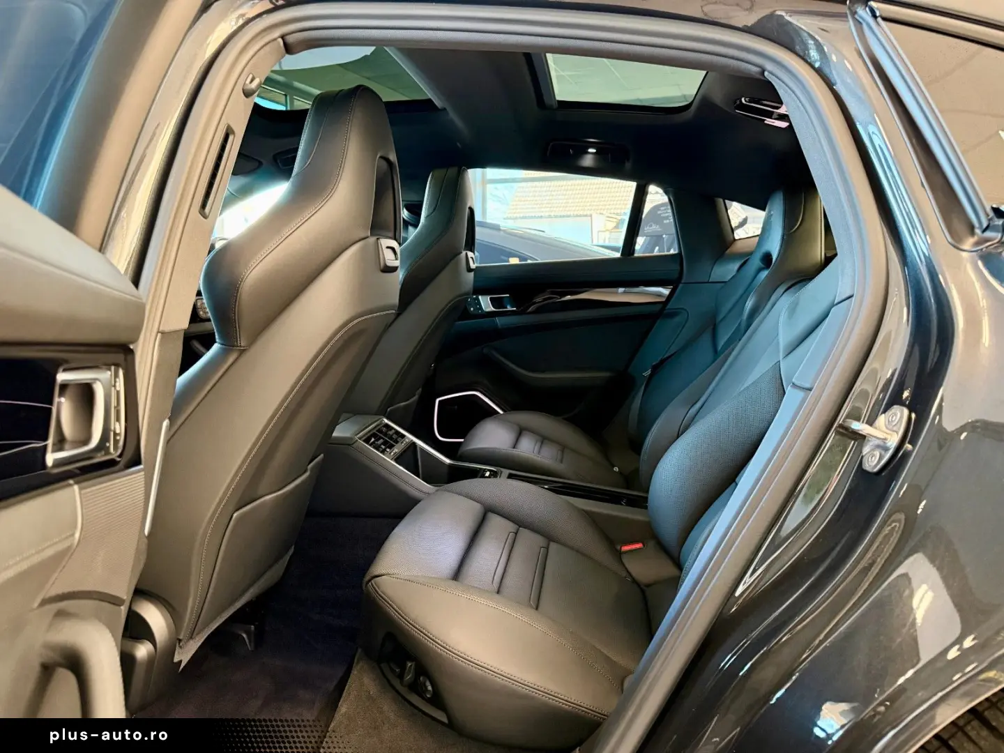 PORSCHE Panamera 4 E-Hybrid Platinum Edition HeadUp ACC