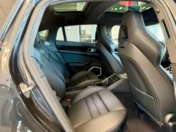 PORSCHE Panamera 4 E-Hybrid Platinum Edition HeadUp ACC