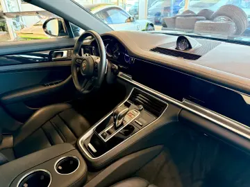 PORSCHE Panamera 4 E-Hybrid Platinum Edition HeadUp ACC