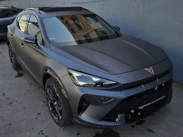 CUPRA Formentor VZ 2.0 TSI DSG 4D  Akrapovic Drift 360
