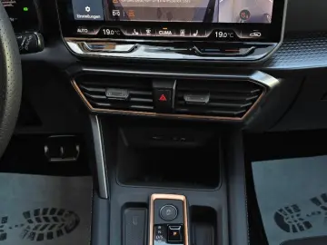CUPRA Formentor VZ 2.0 TSI DSG 4D  Akrapovic Drift 360