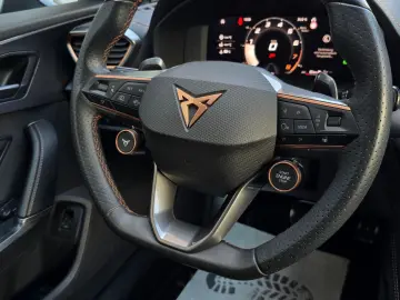 CUPRA Formentor VZ 2.0 TSI DSG 4D  Akrapovic Drift 360