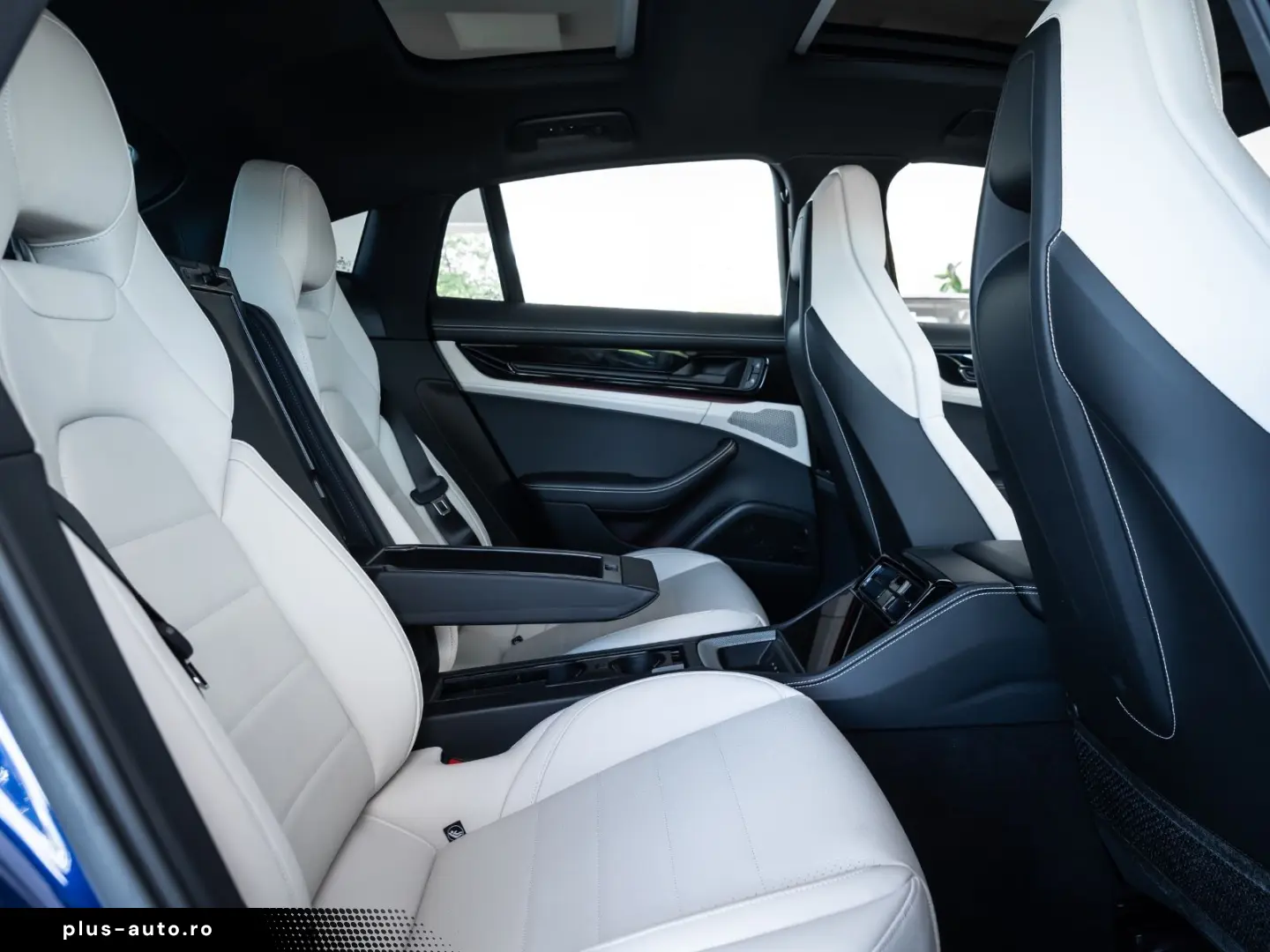 PORSCHE Panamera 4 Panodach Beifahrerdisplay Luft 21