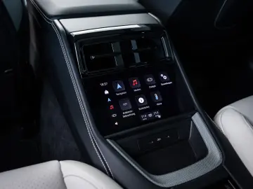PORSCHE Panamera 4 Panodach Beifahrerdisplay Luft 21