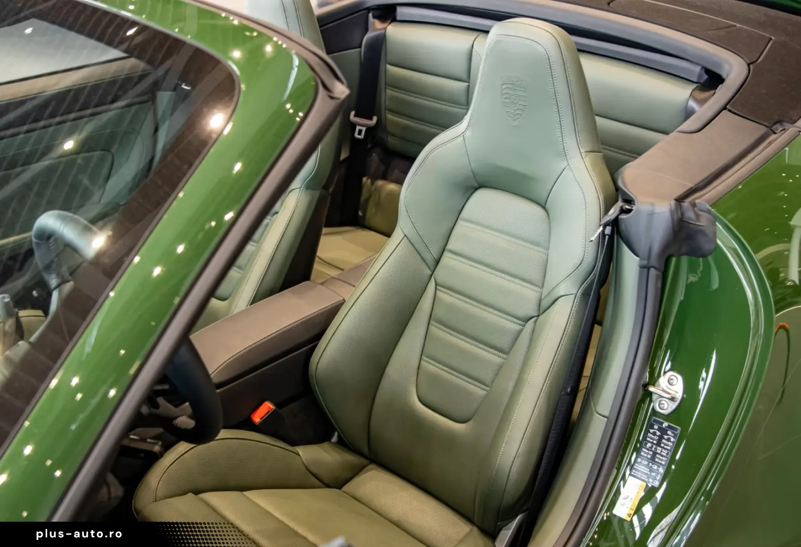 Porsche 992 4S Cabrio Burmester HA-Lenkung