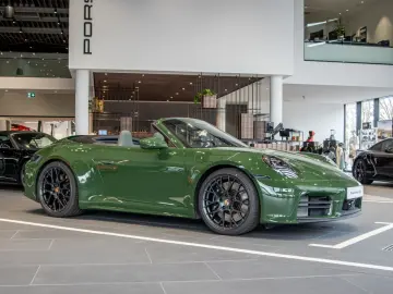 Porsche 992 4S Cabrio Burmester HA-Lenkung