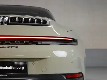 Porsche 992 911 Targa 4 GTS FnW SportDesign