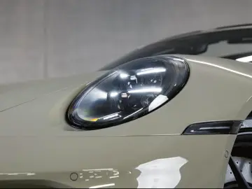Porsche 992 911 Targa 4 GTS FnW SportDesign
