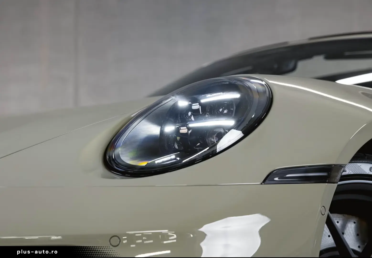 Porsche 992 911 Targa 4 GTS FnW SportDesign