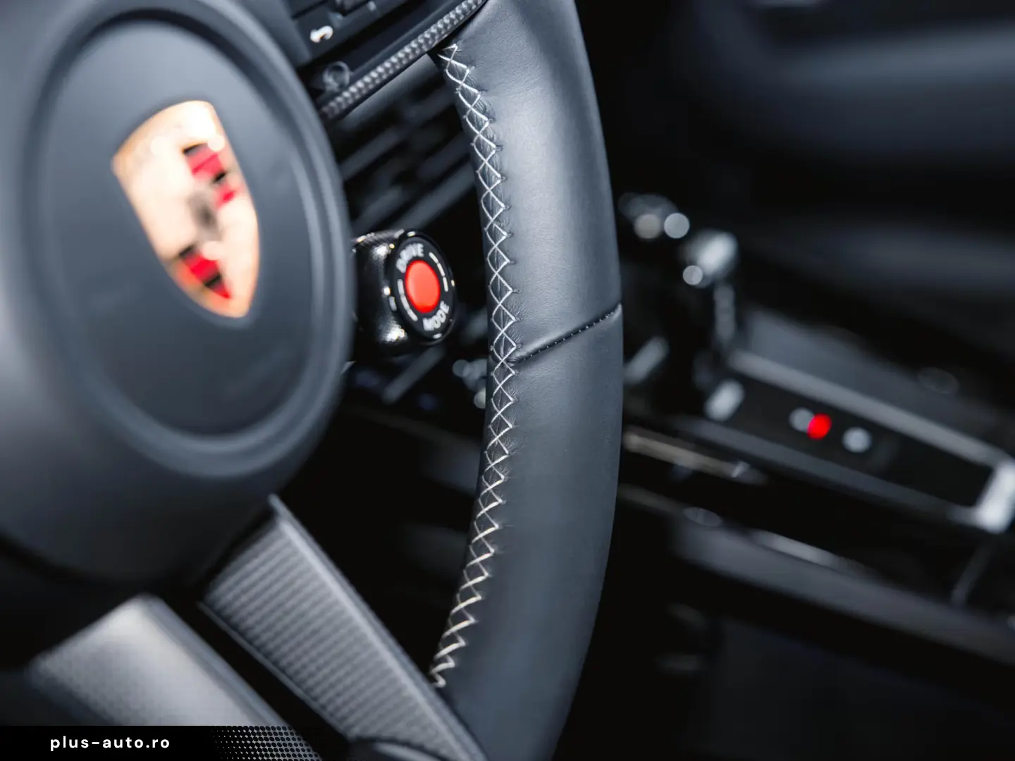 Porsche 992 911 Targa 4 GTS FnW SportDesign