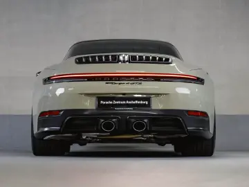 Porsche 992 911 Targa 4 GTS FnW SportDesign