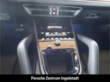 Porsche Cayenne Basis E-Hybrid Black Edition SportDesing