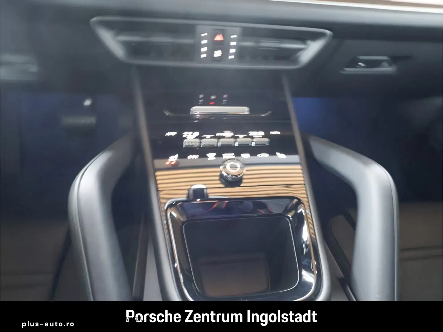 Porsche Cayenne Basis E-Hybrid Black Edition SportDesing