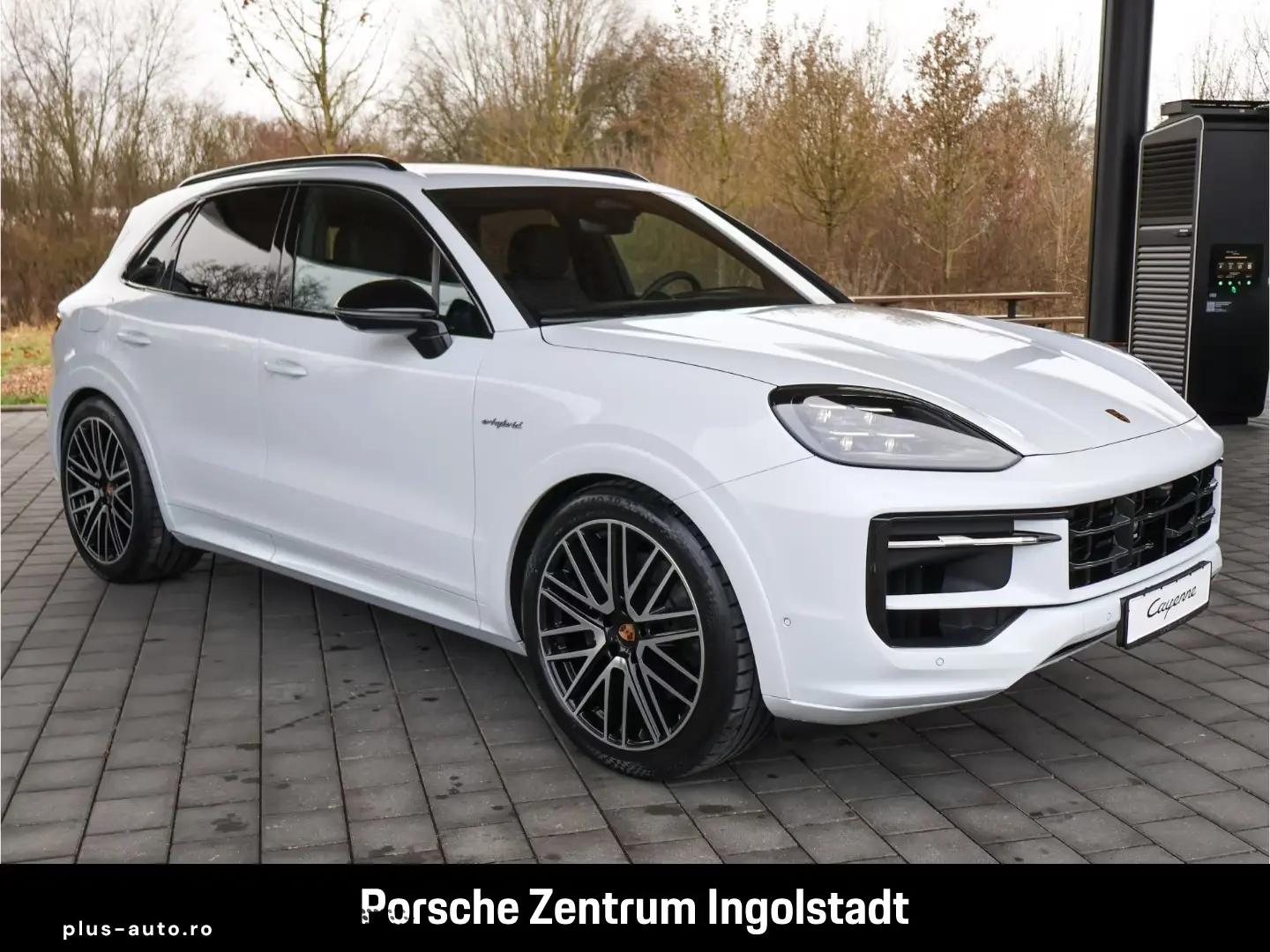 Porsche Cayenne Basis E-Hybrid Black Edition SportDesing
