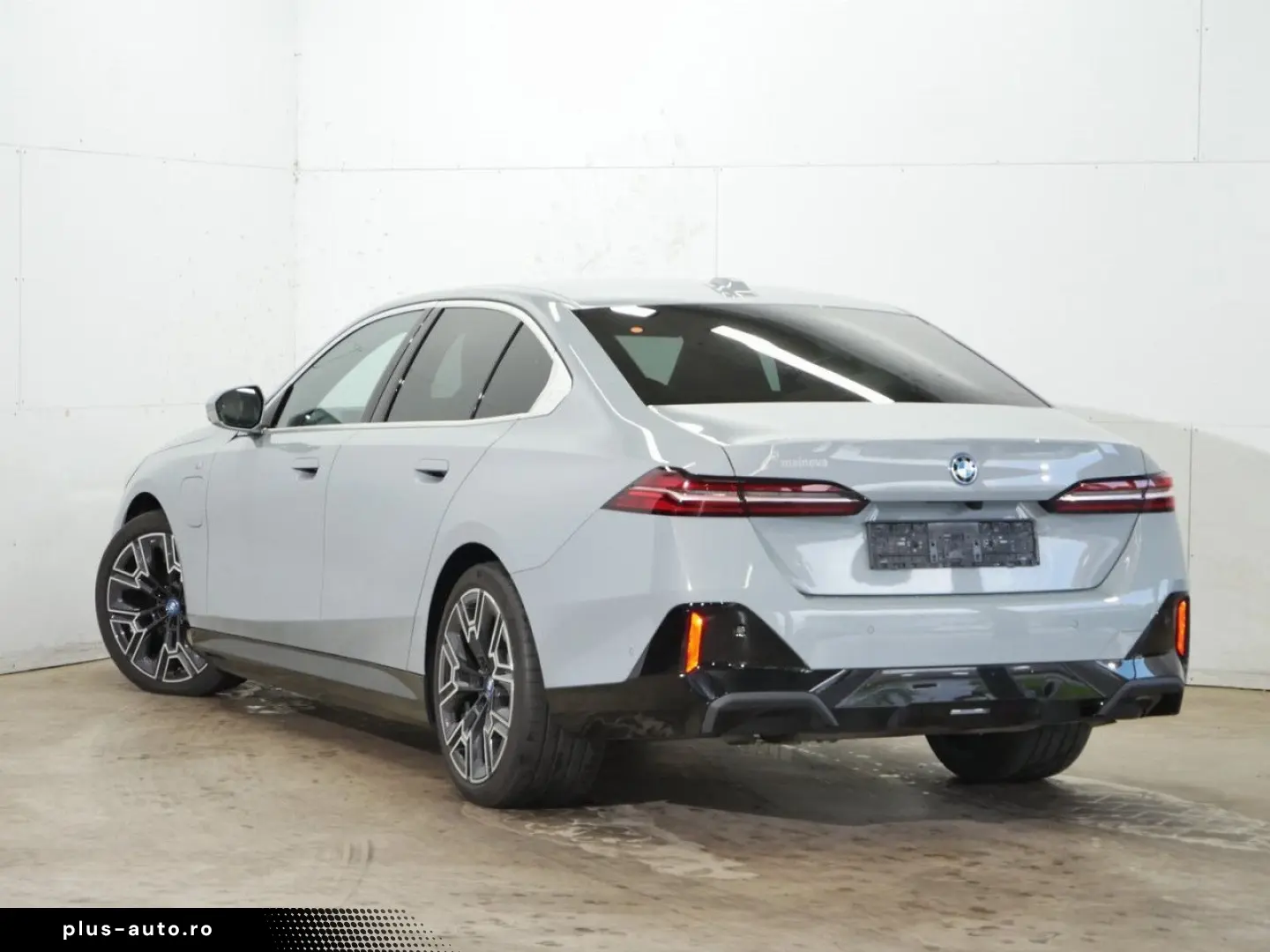 BMW 550e xDrive M Sport