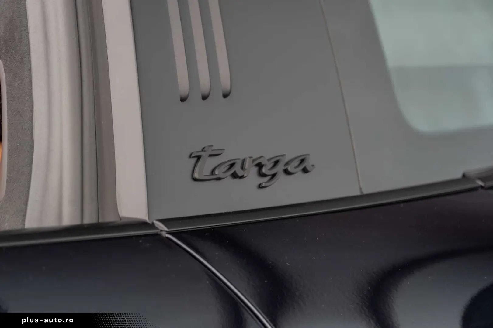 Porsche 992 Targa 4 GTS PTS Moonlight Blue