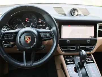 Porsche Macan T PDK